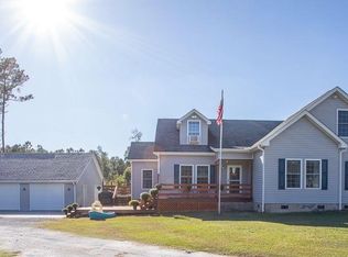 132 Kecia Rd, Loris, SC 29569