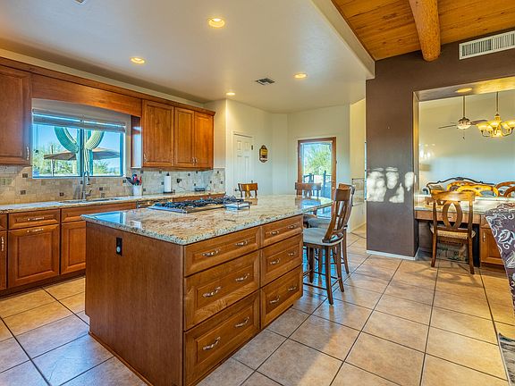 5th image of 3701 N Robert Daru Dr