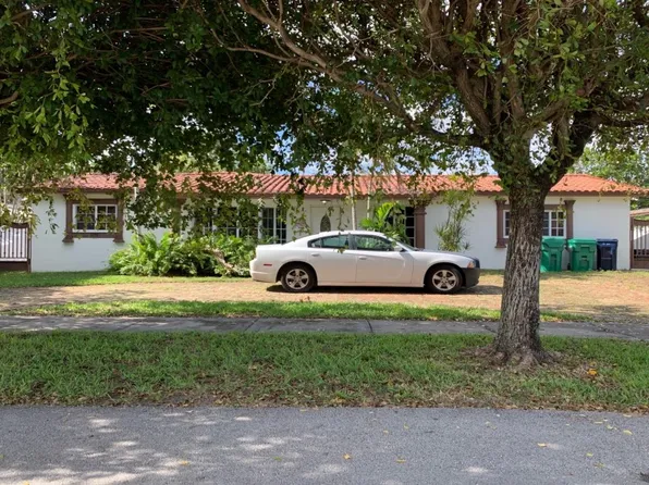 1120 SW 96th Ave, Miami, FL 33174