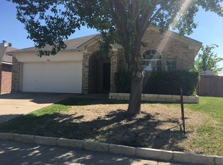 8661 Arcadia Park Dr, Fort Worth, TX 76244