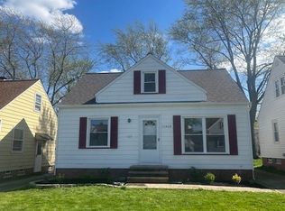 15408 Maplewood Ave, Maple Heights, OH 44137