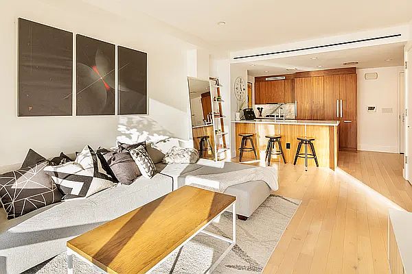 1st image of 476 Union Ave APT 2A