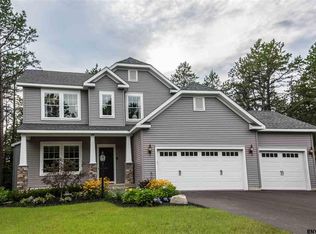 24 Wooden Ln, Queensbury, NY 12804