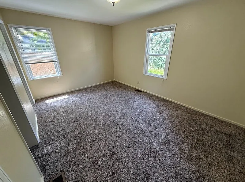 515 N Meridian Street - Rooms for Rent — Photo 1