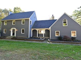 340 Turrill Brook Dr, Southbury, CT 06488