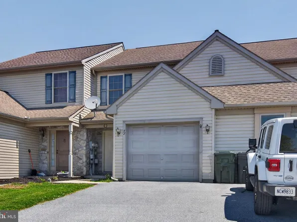 53 Chickadee Cir, Leola, PA 17540