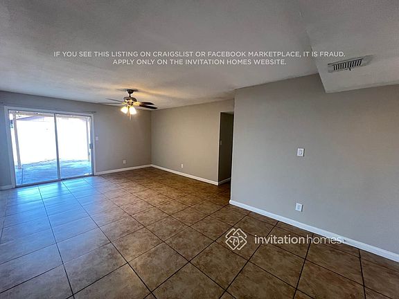3rd image of 1021 S Revere