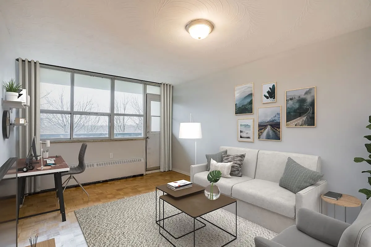 Eastmount Apartments — Photo 3