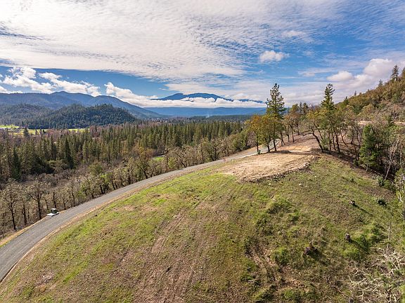 4th image of Messinger Rd #400