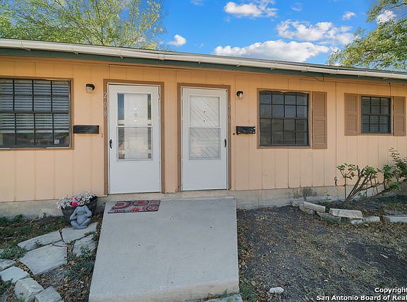 4th image of 206 Bexar Dr