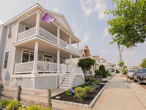 4th image of 3534 Asbury Ave APT 1