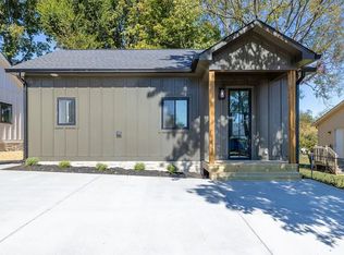 1905B Highland Ave, Columbia, TN 38401