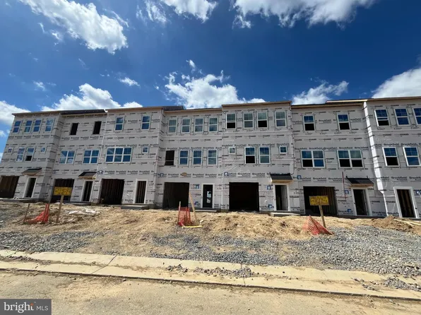136 Swansong Pl, Winchester, VA 22603