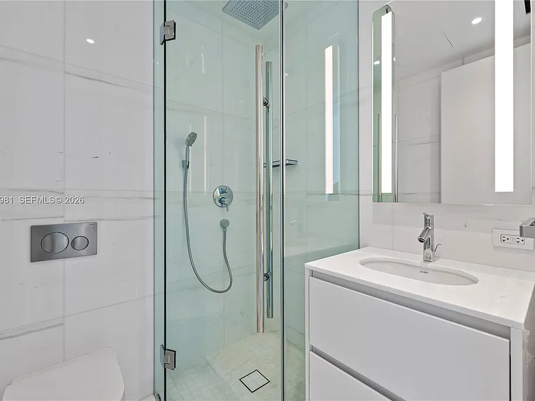 300 Biscayne Boulevard Way #3201 — Photo 23