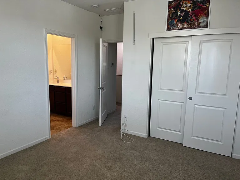 1614 Lion St — Photo 22