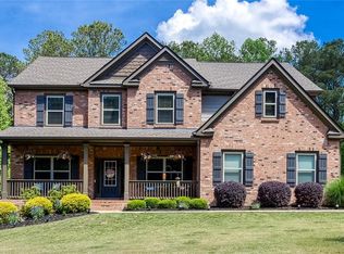 405 Saint Regis Dr, Oxford, GA 30054