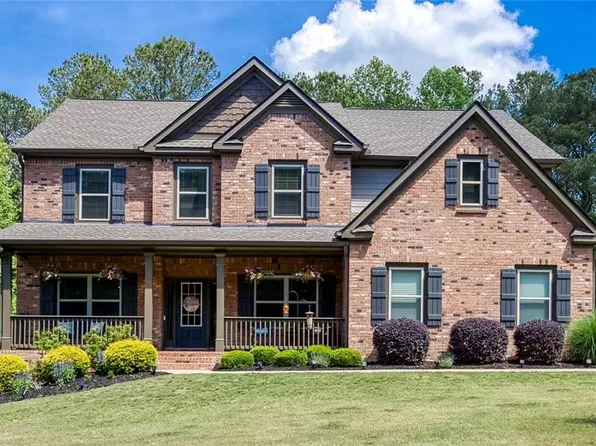 405 Saint Regis Dr, Oxford, GA 30054