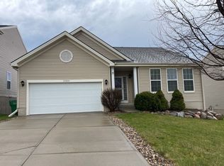 10506 Potter St, Omaha, NE 68122