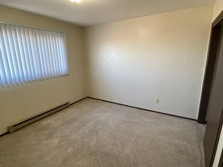 1102 Westrac Dr S — Photo 19