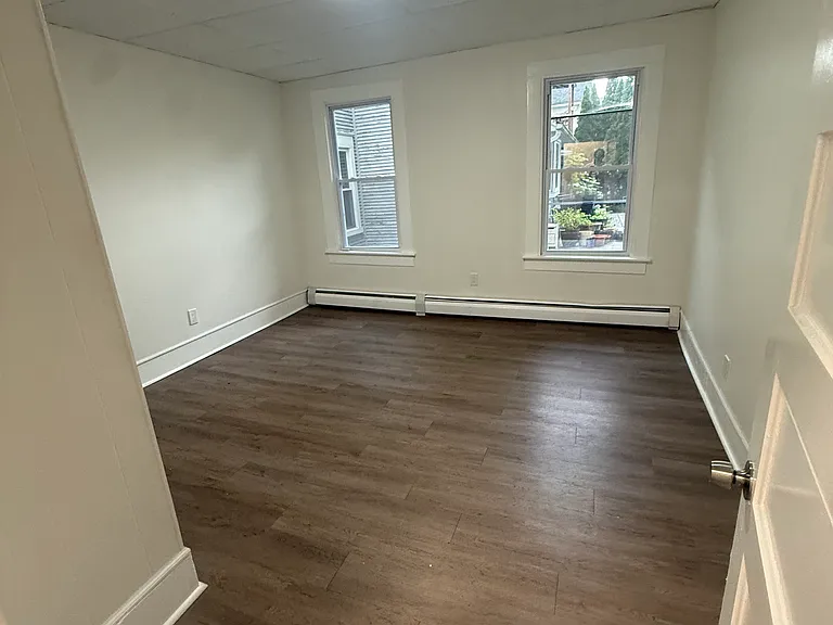 916 Quincy Ave #1 — Photo 8