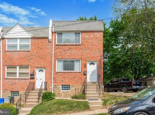 348 Ripka St, Philadelphia, PA 19128