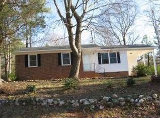 1607 Prosperity Dr, Sanford, NC 27332