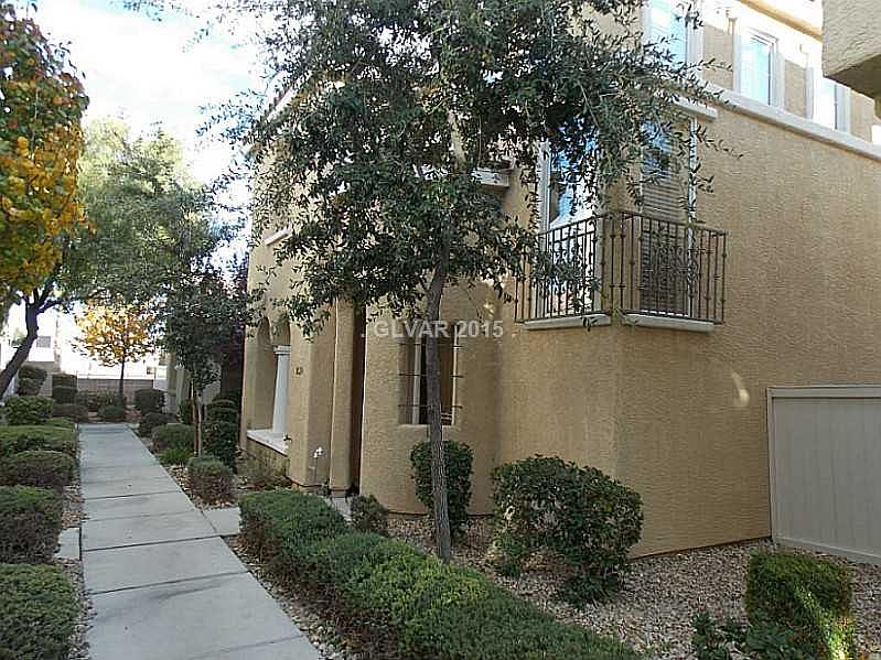 1st image of 8524 Lawsonia Ct