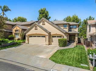 8855 E Fallsview Rd, Anaheim, CA 92808