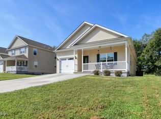 209 Heritage Crossing Dr, Maryville, TN 37804