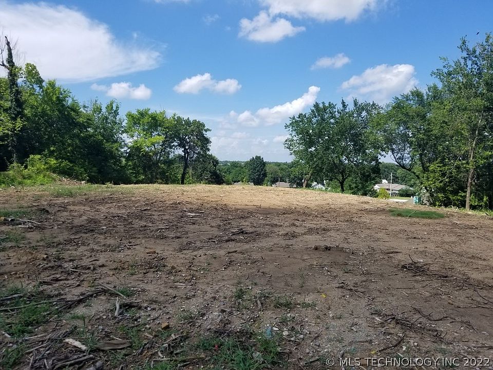 1st image of W Zion Ave