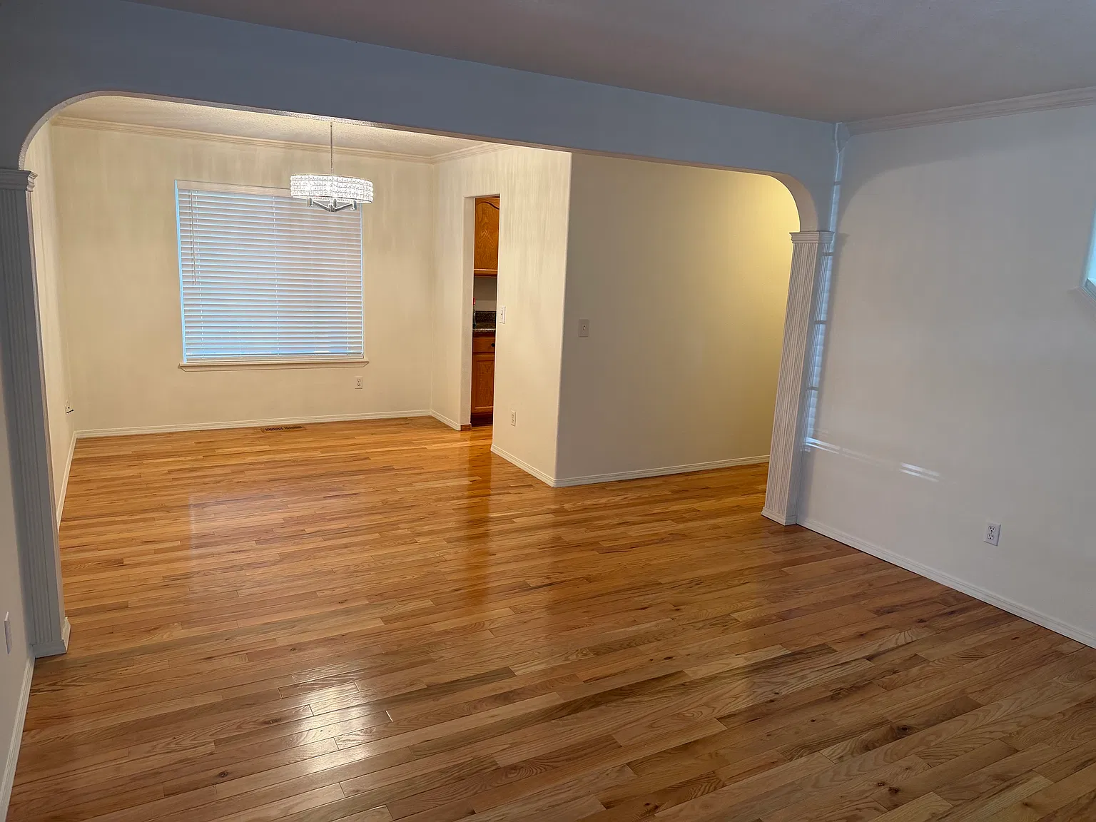 3 bed, 2.5 bath, 1634 sqft, $2,650 — Photo 4
