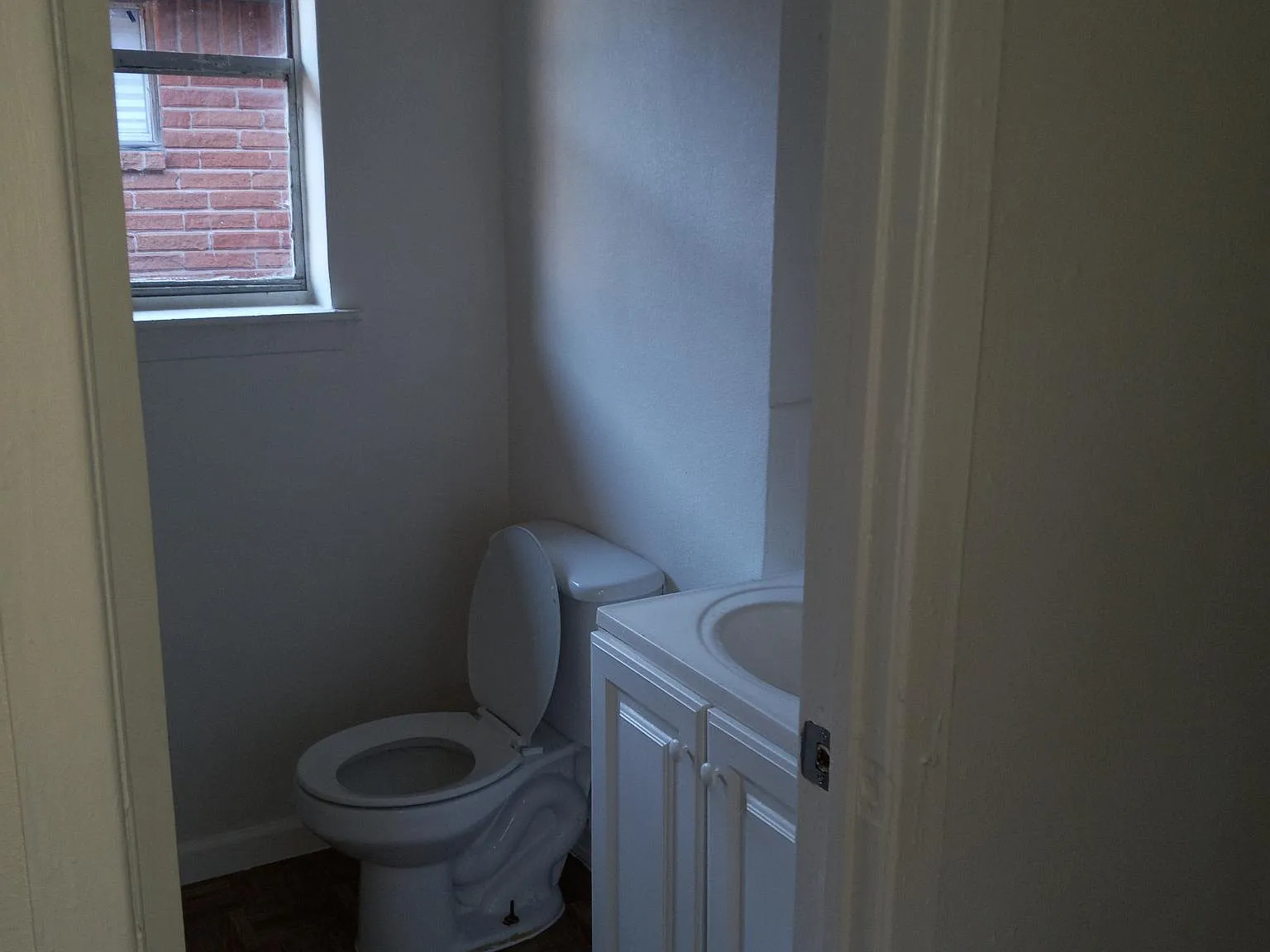 2 bed, 750 sqft, $800 — Photo 4