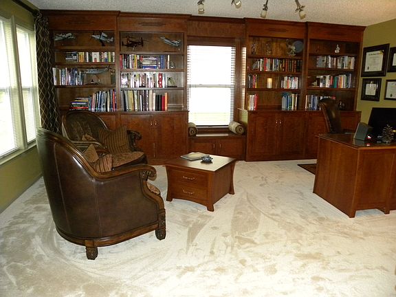 5th image of 6642 Westland Dr