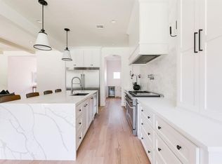 416 Old Creek Rd, Edmond, OK 73034