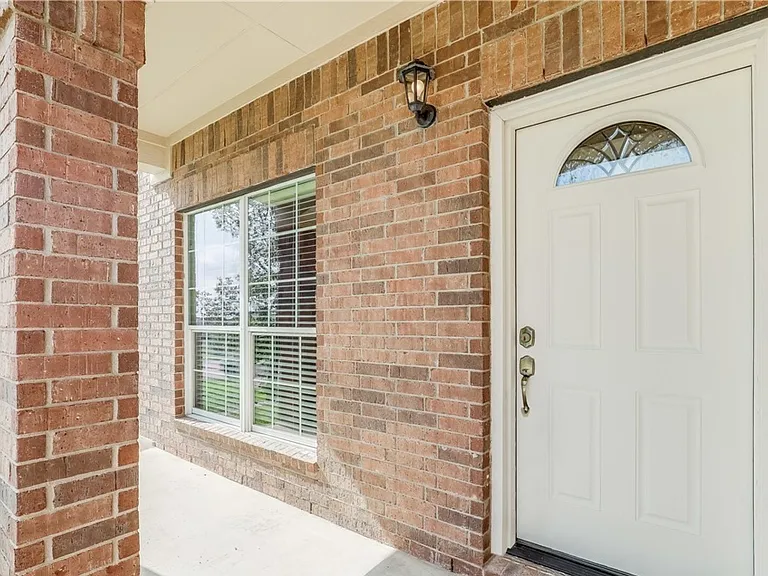 Sandy Brook Dr — Photo 6