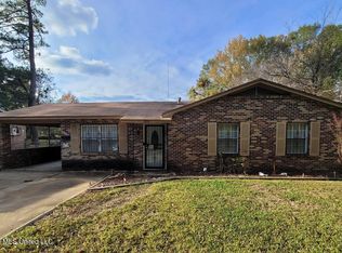 1955 Marshall Pl, Jackson, MS 39213