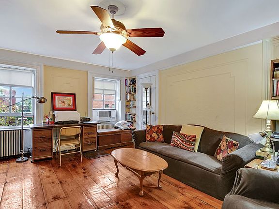 3rd image of 127 Congress St #3
