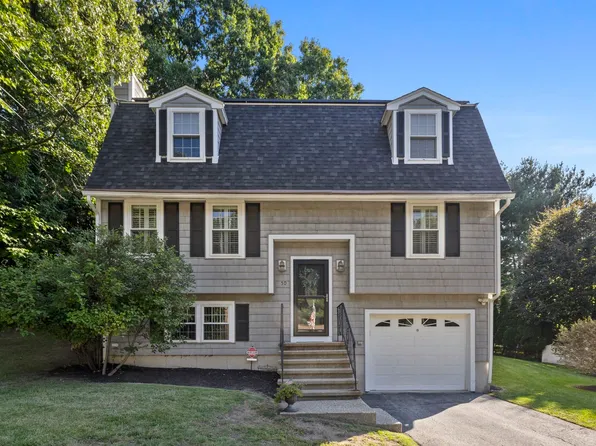 50 Wood St, Woburn, MA 01801