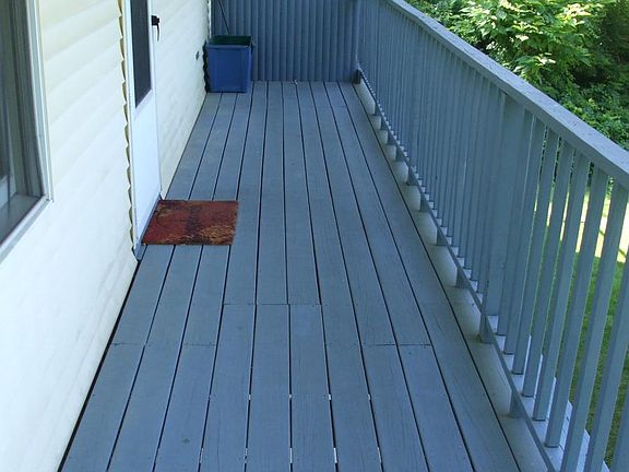 3rd image of 121 Jacksonia Dr
