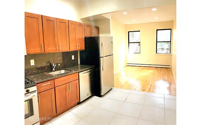 Rented by Douglas Elliman | media 38