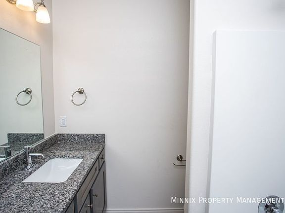 4th image of 2608 136th St