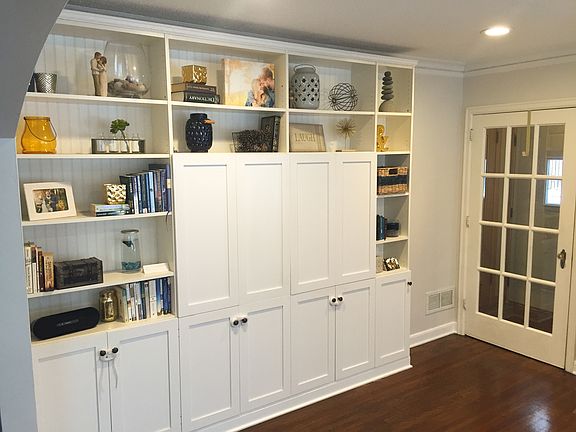 Built-in Bookshelves