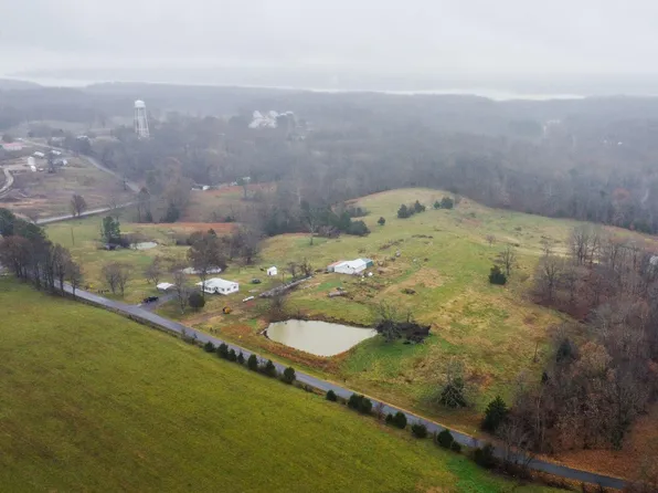 2820 Curd Rd, Benton, KY 42025