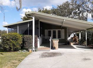 28400 Helena Run Dr, Leesburg, FL 34748