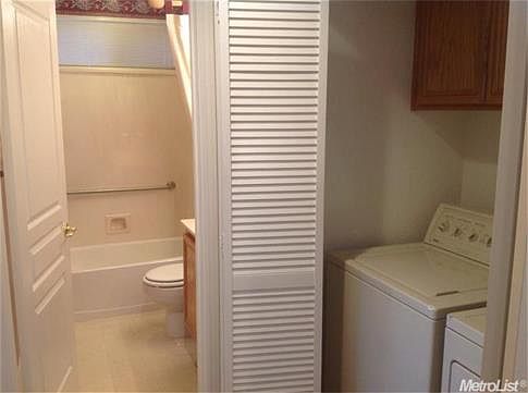 5th image of 860 Lavaliere Pl