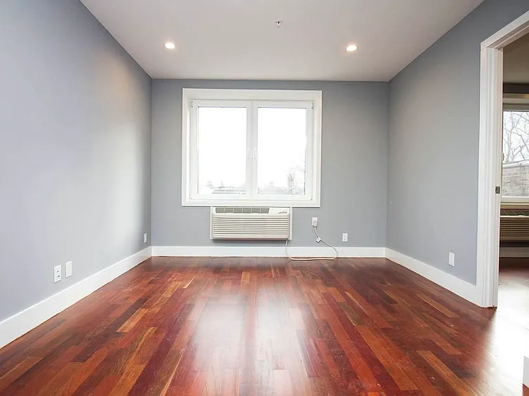 804 Jefferson Ave #1E — Photo 4