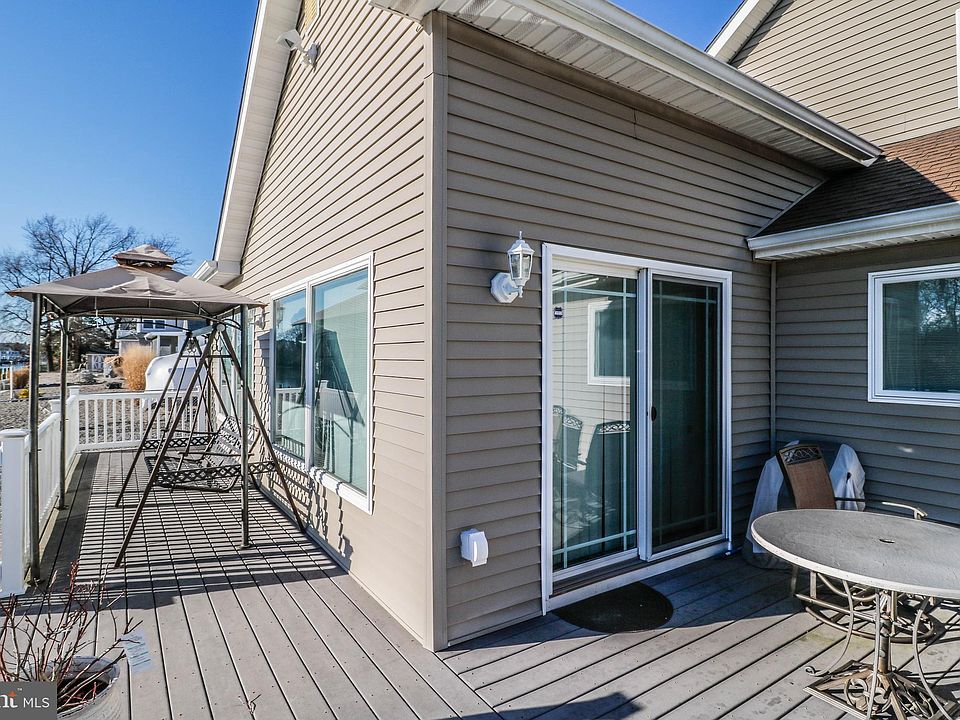 825 Laurel Blvd, Lanoka Harbor, NJ 08734 Zillow