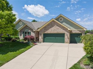 111 Mendy Ct, Englewood, OH