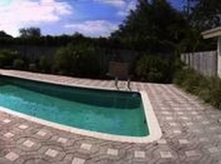 127 Laurel Rd, Hollywood, FL 33021