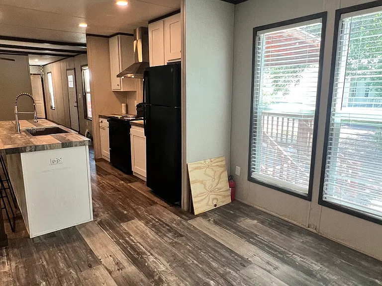 5361 County Road 930 — Photo 28